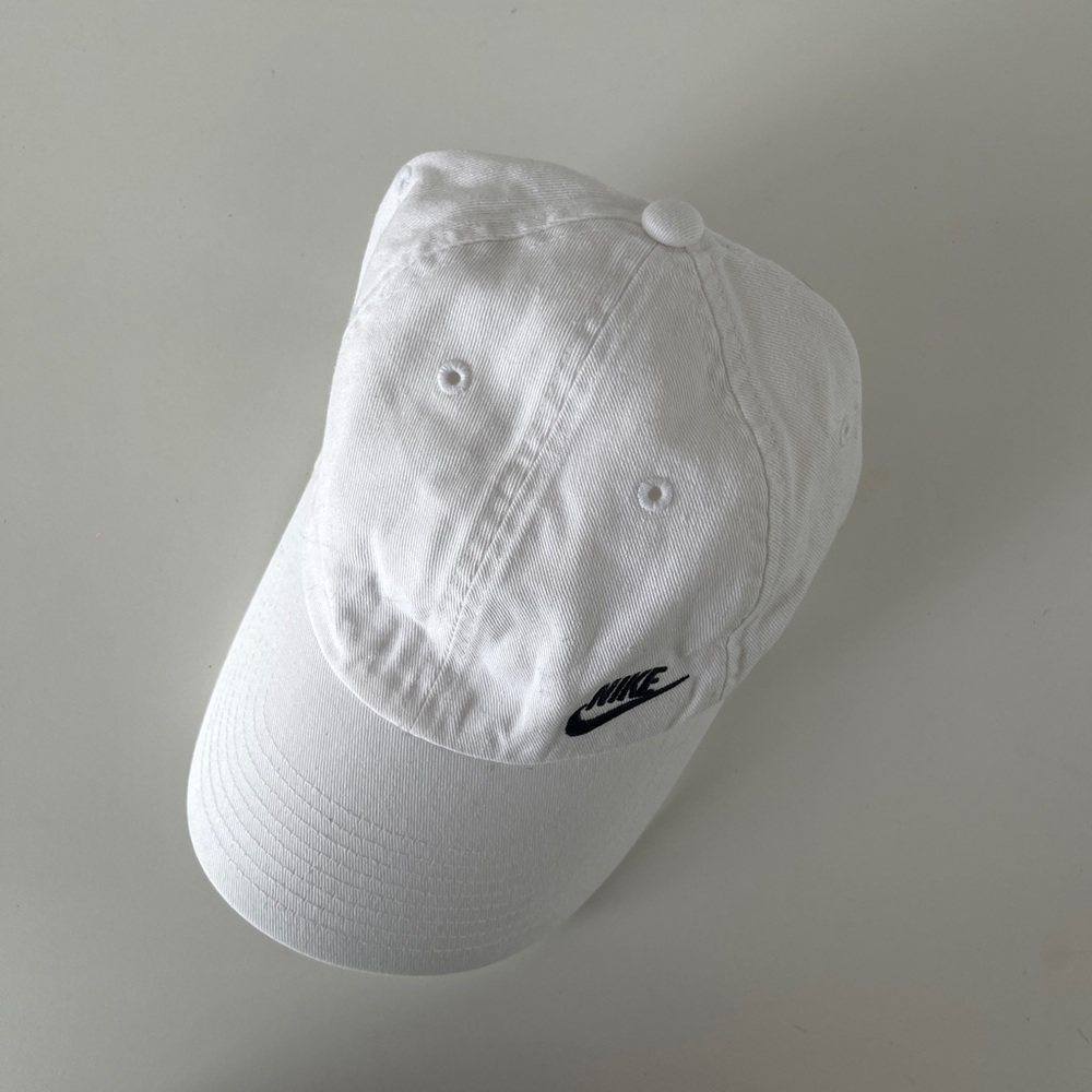 NIKE baseball hat